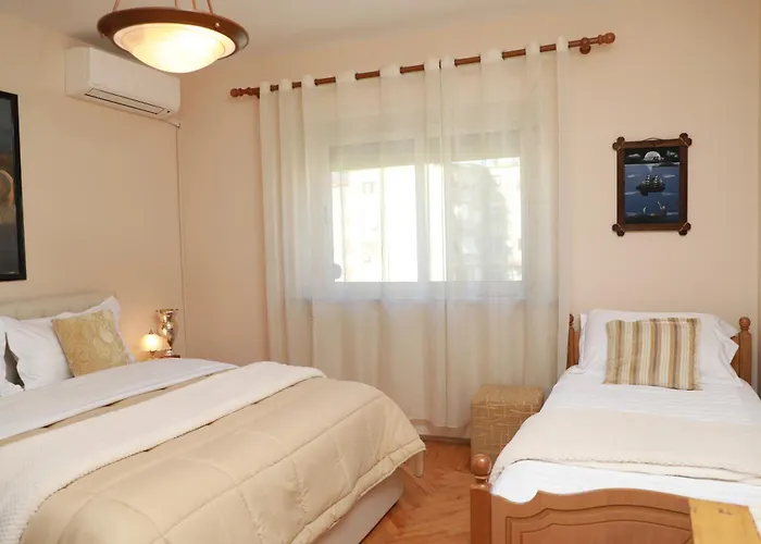 Fortuzi Apartment Tirana