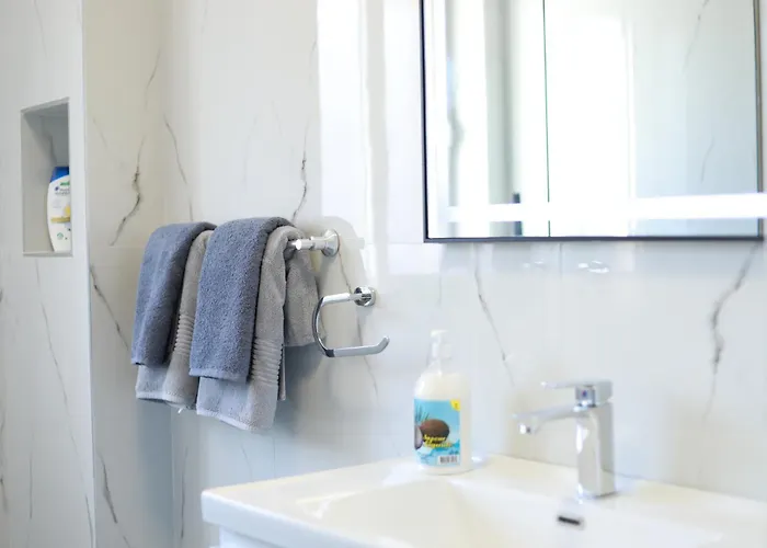 Fortuzi טיראנה